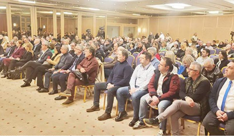 Θέμα κοινωνικής δικαιοσύνης πλέον η επαναφορά του 13ου - 14ου μισθού