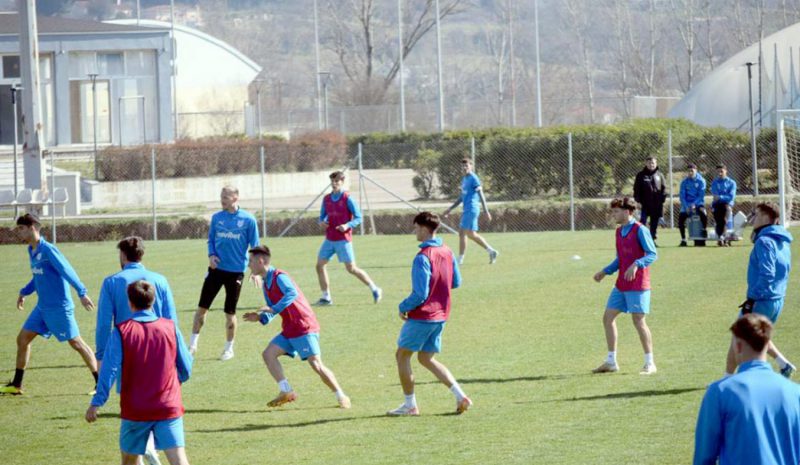 Ξεκινάει κόντρα στον  Μακεδονικό τα Play Off