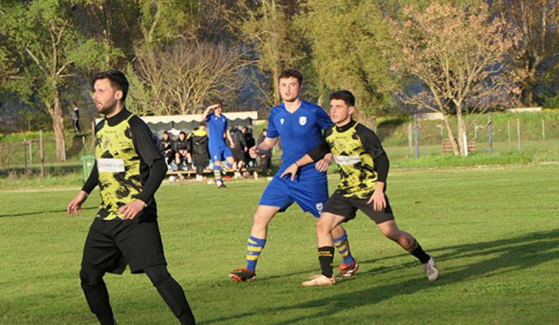 Νικηφόρο πέρασμα από την  Ανατολή (0-2) για την Ελεούσα 