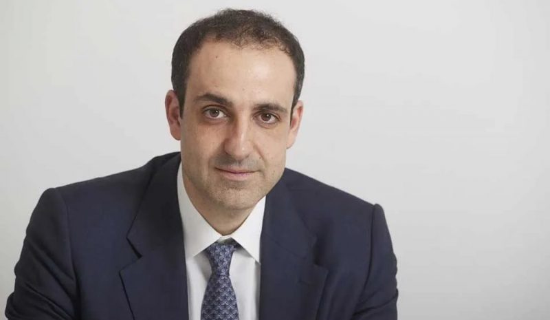 Δωρεά βιβλίων στον Σύλλογο «Φλόγα» από τη δικηγορική εταιρεία του Γρηγόρη Δημητριάδη