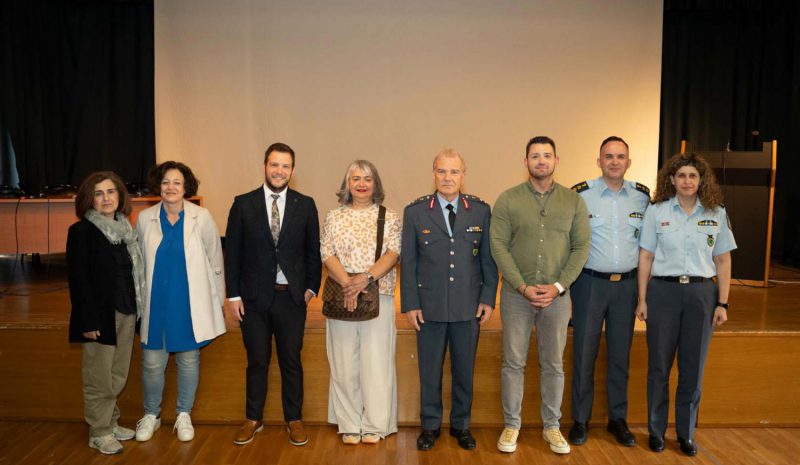 Οι αστυνομικοί ενημερώθηκαν  για την προστασία των ζώων 