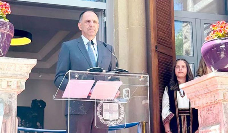 Εγκαινιάστηκε το «σπίτι του Σεφέρη» στην Κορυτσά παρουσία του Έλληνα ΥΠΕΞ