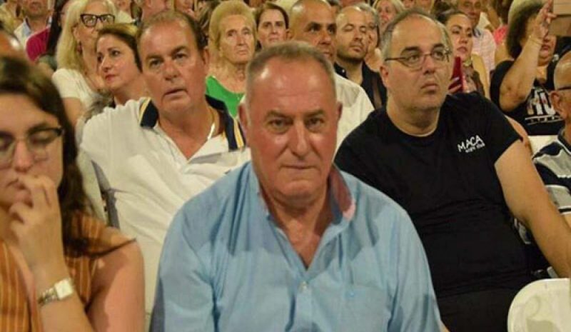Στο πλευρό του Σιόντη ο Μιχ. Παπαϊωάννου