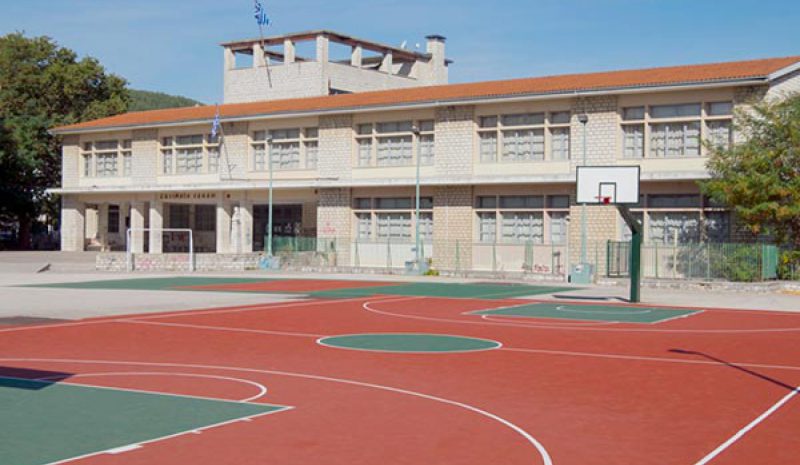 Επτά σχολικές αυλές ανοιχτές τα  απογεύματα στον Δήμο Ιωαννιτών