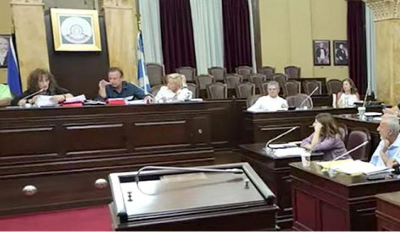 Εντάσεις και… ανεκπλήρωτες υποσχέσεις στη  συνεδρίαση του Δημοτ. Συμβουλίου Ιωαννίνων