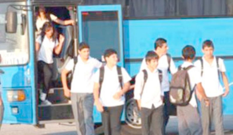 Φταίει το λογισμικό για τον αποκλεισμό μαθητών από δωρεάν μεταφορά