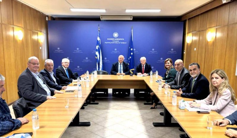 Αποζημιώσεις στους αγρότες  και έργα στον κάμπο Λαψίστας!