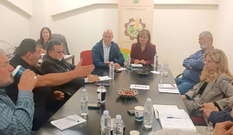 Ούτε βήμα πίσω για τη στήριξη  των αγροτών στον κάμπο Λαψίστας
