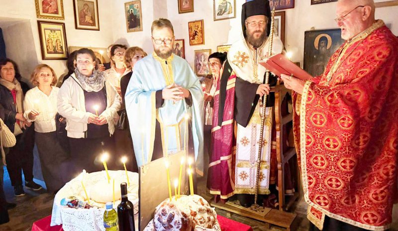  Με κατάνυξη εορτάστηκε στην Αλβανία  η Σύναξη των Παμμεγίστων Ταξιαρχών  