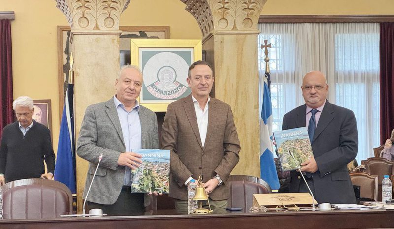 Θ. ΜΠΕΓΚΑΣ: Σε κρίσιμο σταυροδρόμι η Αυτοδιοίκηση