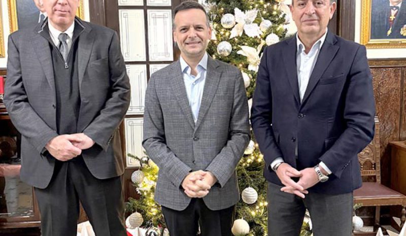 Έτοιμη για «μάχες» δηλώνει  η αντιπολίτευση της Κ.Ε.Δ.Ε.