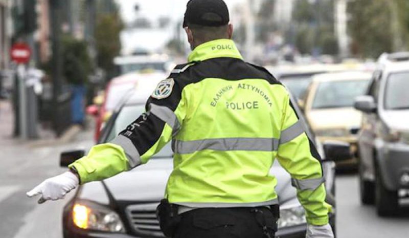 Προσοχή στους δρόμους για αναίμακτα Χριστούγεννα!