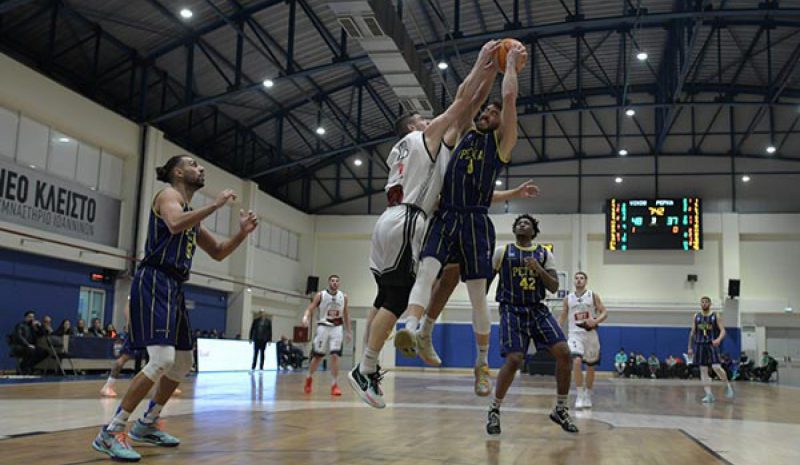 Moναξιά στην κορυφή για τα  «γεράκια», 94-56 τους Μαχητές