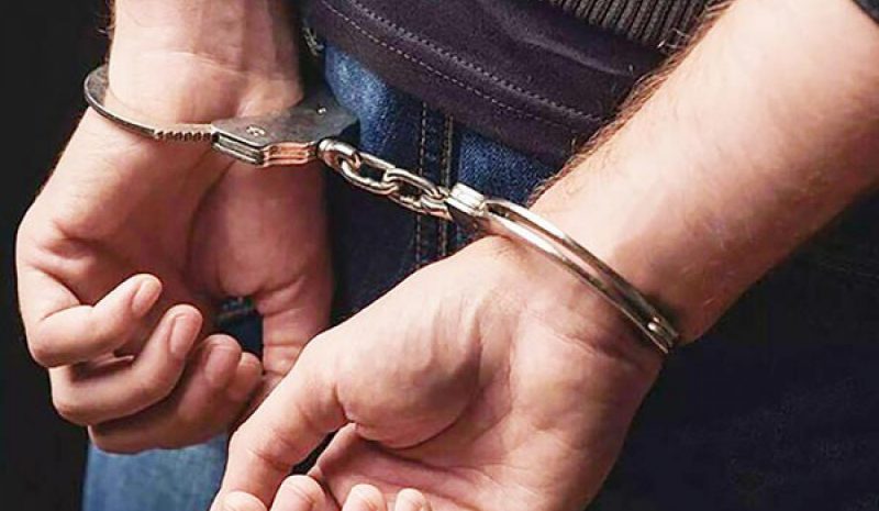Ληστεία σε ψιλικατζίδικο  με την απειλή μαχαιριού!