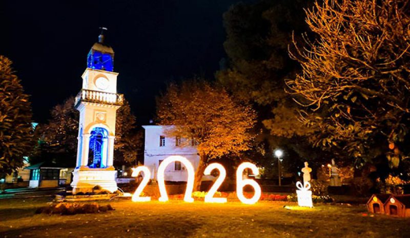 Ανοίγει αύριο η «αυλαία» των Χριστουγέννων στα Γιάννενα!