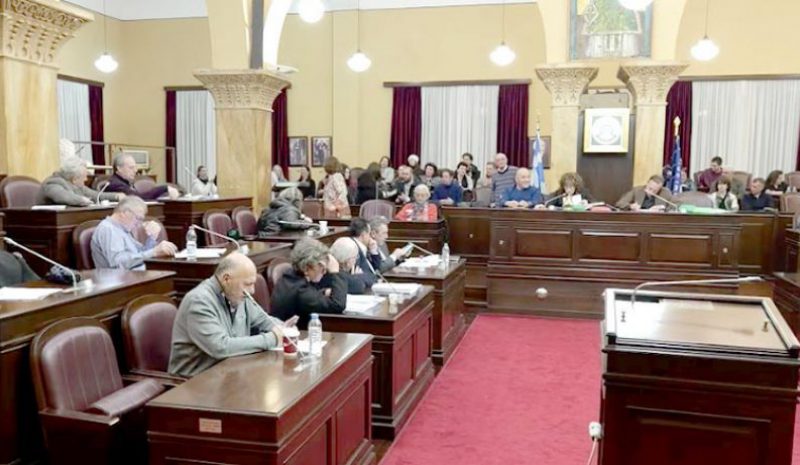 1,8 εκ. ευρώ ζητάει ο ανάδοχος για τα LED από τον Δήμο Ιωαννιτών!