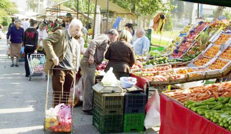Αναστέλλεται από αύριο  η απεργία στις λαϊκές αγορές