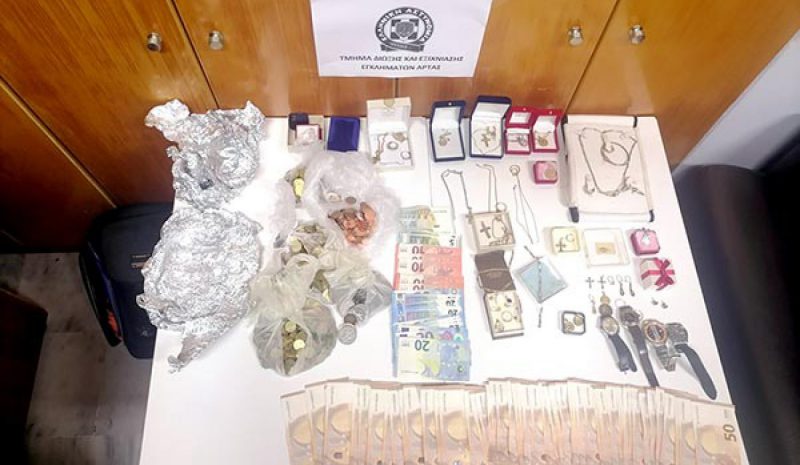 Συνελήφθη «εισπράκτορας» για  τηλεφωνικές απάτες στην Άρτα 
