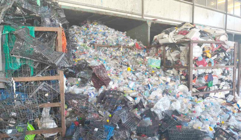 Τριτοκοσμικές οι συνθήκες στη μονάδα ανακύκλωσης στη ΒΙΠΕ