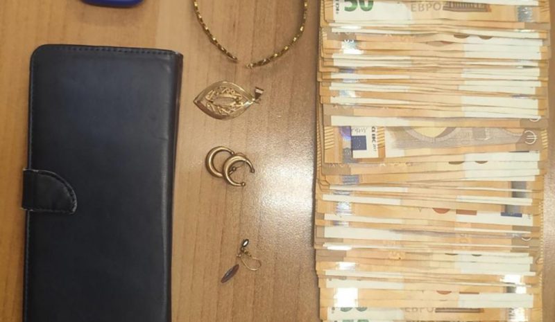 Σπείρα είχε στήσει… βιομηχανία  απάτης σε βάρος ηλικιωμένων!