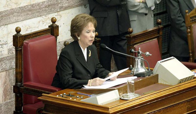 Ο πολιτικός και ακαδημαϊκός κόσμος αποχαιρετά την Άννα Ψαρούδα-Μπενάκη