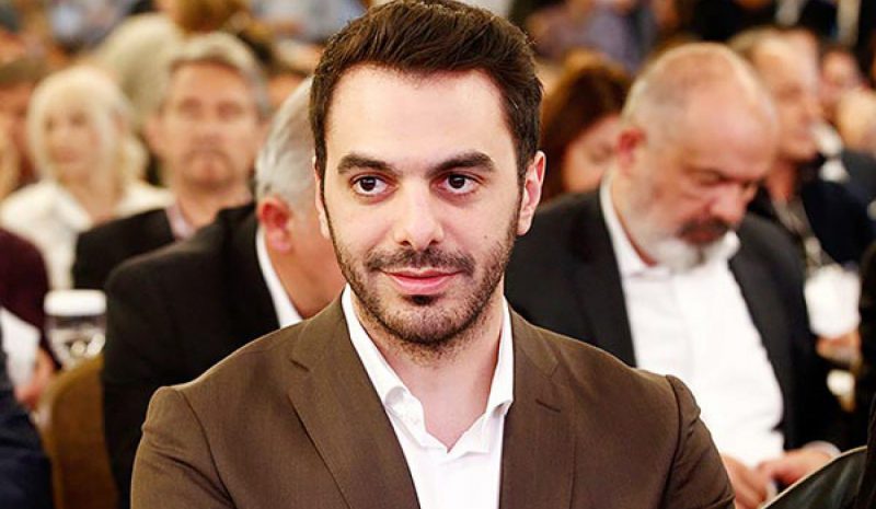 ΠΑΣΟΚ: Με Χριστοδουλάκη ο προσυνεδριακός διάλογος
