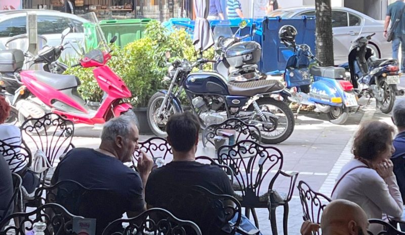 Η παρουσία των καταστημάτων αναβαθμίζει τον δημόσιο χώρο