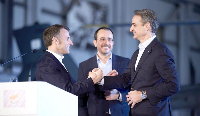 Ηχηρό μήνυμα στήριξης στην Κύπρο από Ελλάδα και Γαλλία!