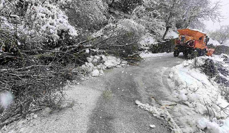 «Χριστουγεννιάτικο» σκηνικό  στα ορεινά των Ιωαννίνων!