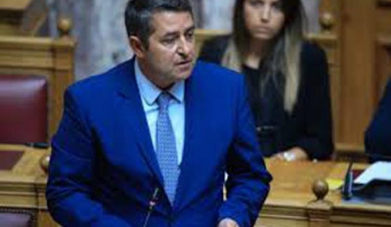  Μυλωνάκης: Σοβαρή αλλά ελεγχόμενη η κατάστασή του