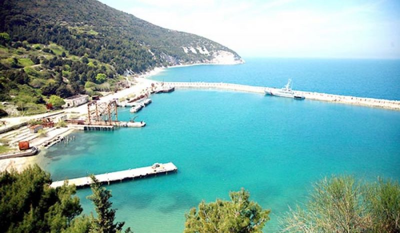 Σεβαστείτε την Ελληνική Μειονότητα αν θέλετε να δείτε την πόρτα της Ε.Ε.!
