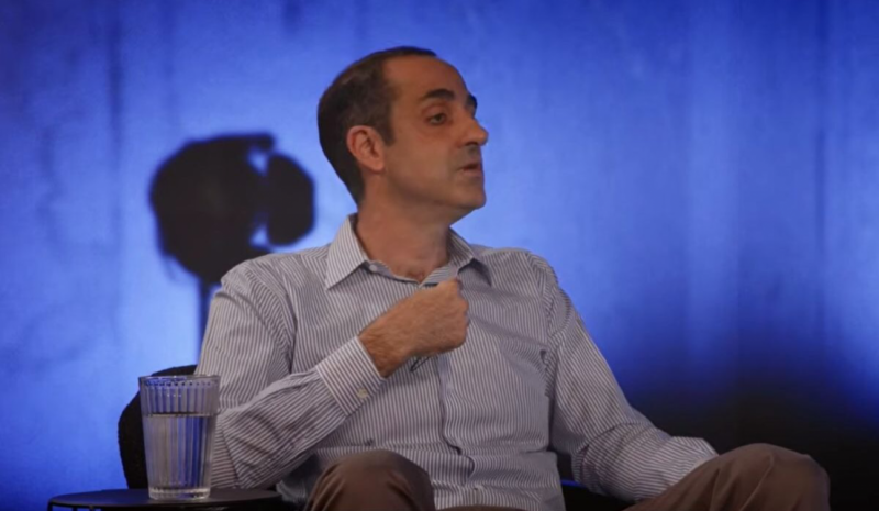 O Γρ. Δημητριάδης μιλά στον Θ. Λάλα για όλα: Την πολιτική διαδρομή του, τη θητεία στο Μαξίμου, τις κόντρες με επιχειρηματίες