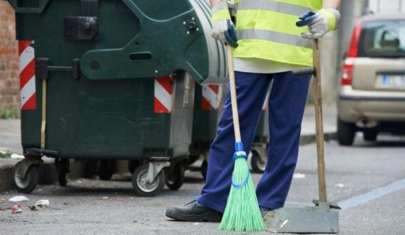 Οι Δήμοι ενισχύονται με 5.537  εργαζόμενους 55+ της ΔΥΠΑ