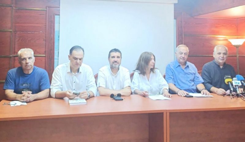 «Στα κάγκελα» η ΑΔΕΔΥ Ιωαννίνων  για 13ο και 14ο μισθό στο Δημόσιο