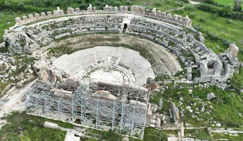 Την παλιά του αίγλη ξαναβρίσκει το Μεγάλο Θέατρο Νικόπολης!