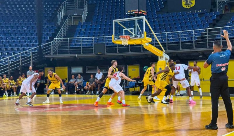 Φιλική ήττα από τον Άρη  (97-80) για τους Vikos Φalcons