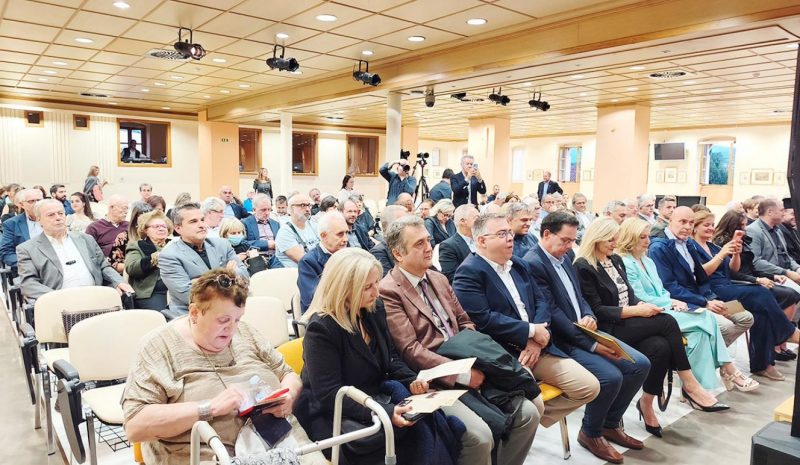 Ένας αιώνας δημοσιογραφίας μέσα από την ιστορία του Τύπου