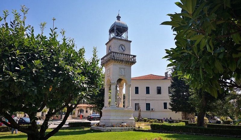 Το Μνημείο Ευεργετών και η… Ψωροκώσταινα!