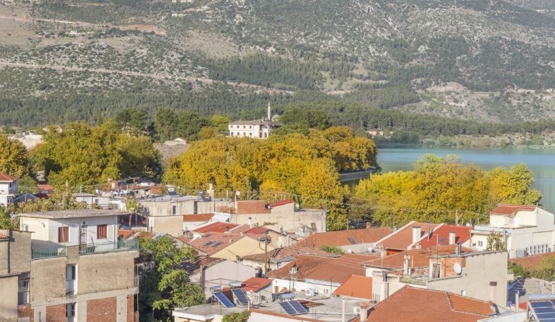 Το στεγαστικό, πλέον, ρίχνει κυβερνήσεις