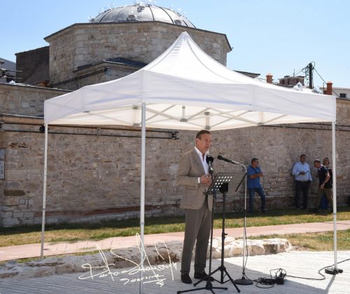 ΕΓΚΑΙΝΙΑ ΣΕ ΠΟΛΥΠΟΛΙΤΙΣΜΙΚΑ ΜΝΗΜΕΙΑ! (φωτορεπορτάζ)
