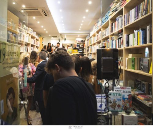 Bookmarkers: Η νέα πρωτοβουλία Δημητριάδη που βάζει το βιβλίο στη ζωή μας